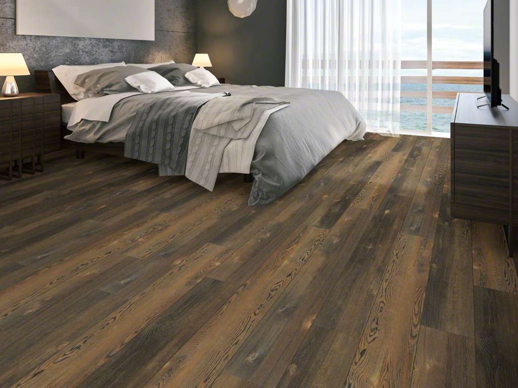 Forest Pine Shaw Floorte PRO Intrepid HD Vinyl Plank