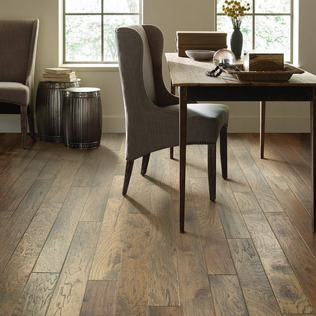 Anderson-Tuftex-Bernina-4.94-Hickory-Engineered-Hardwood-Plank-Cambrena