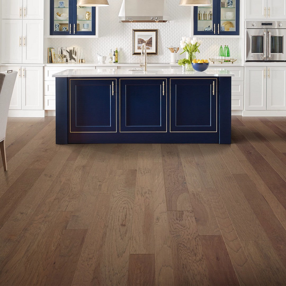 Shaw-Pebble-Hill-Mixed-Width-5-Hickory-Hardwood-Plank-Cassia-Bark-2