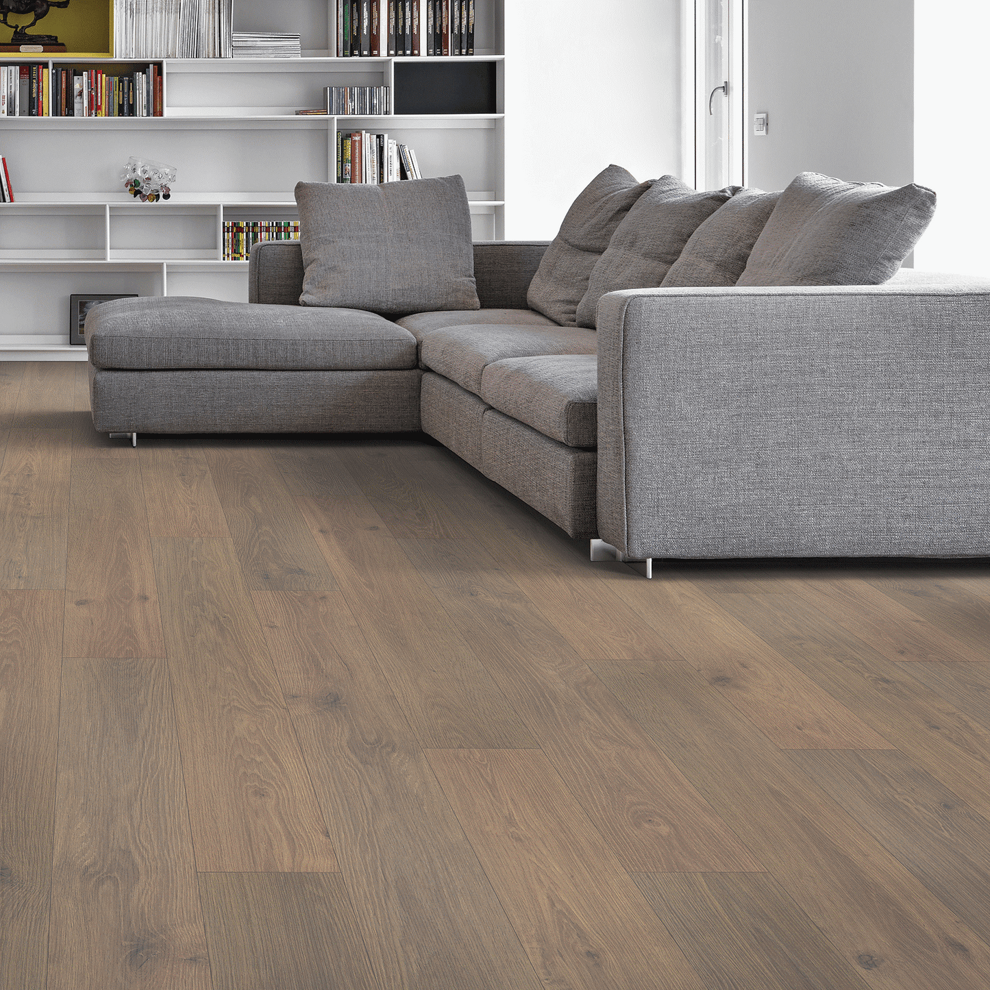 Light Truffle Oak Mohawk RevWood Grandbury Oak Laminate