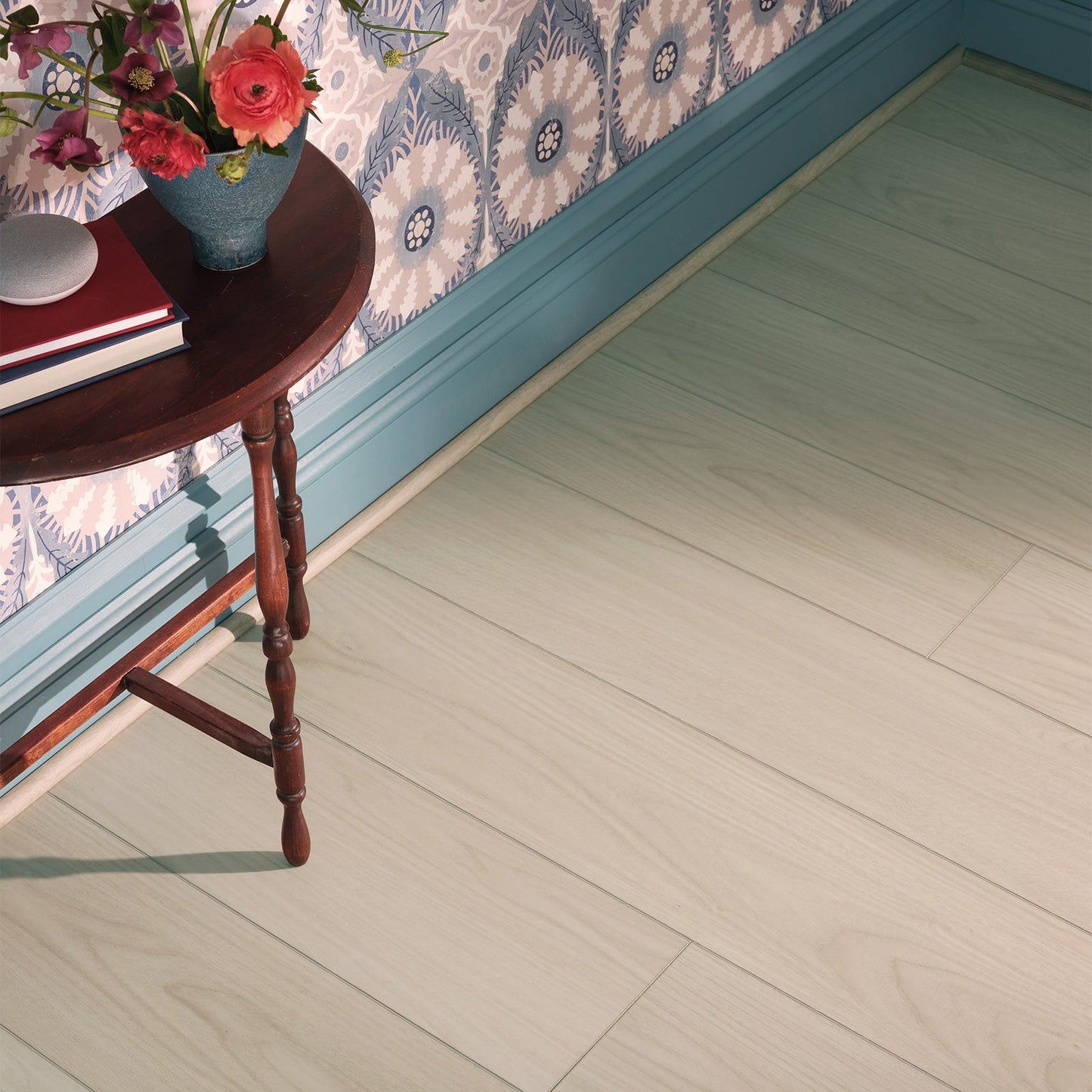COREtec Quarter Round Trim
